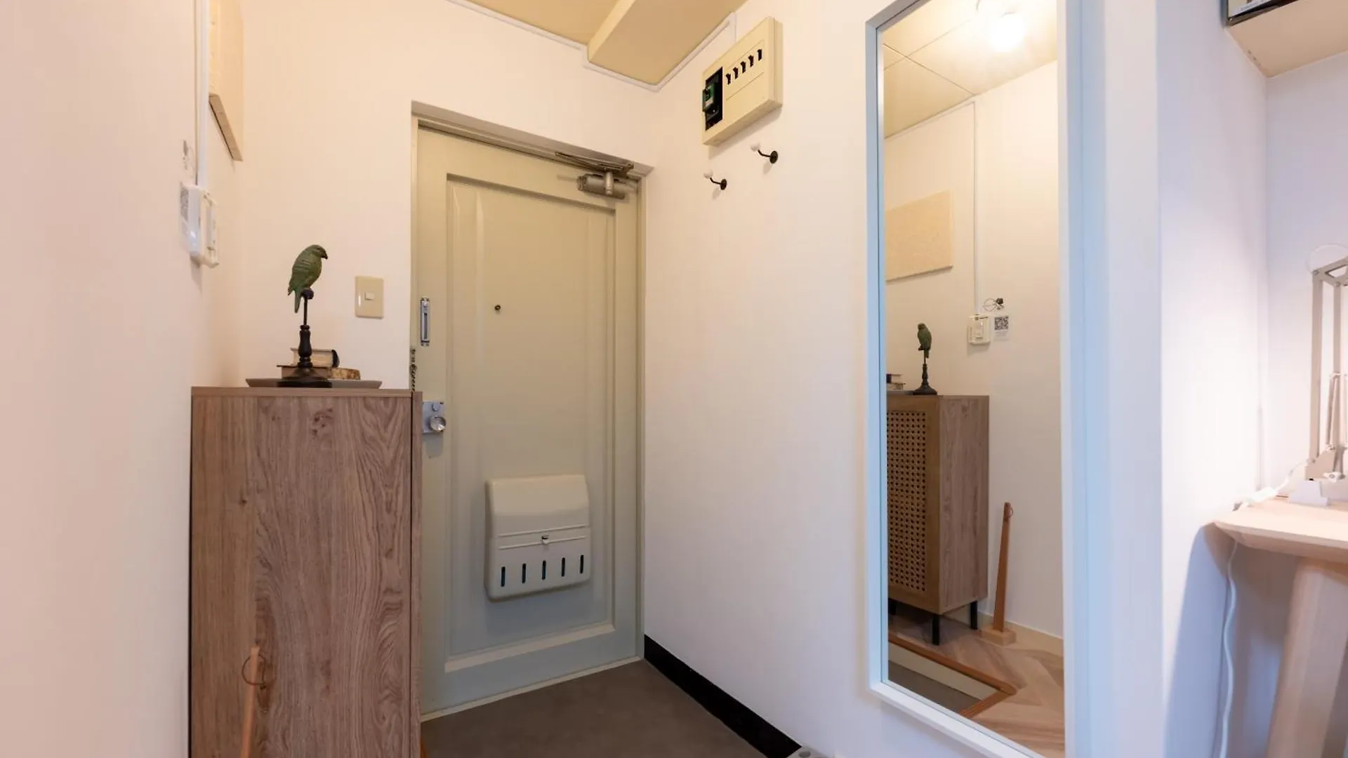 Beige2Nd Apartment Tokyo Japan