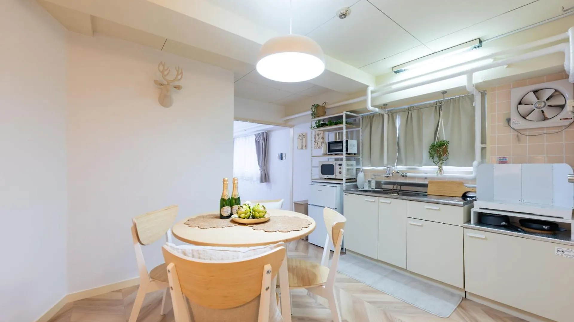 Beige2Nd Apartment Tokyo