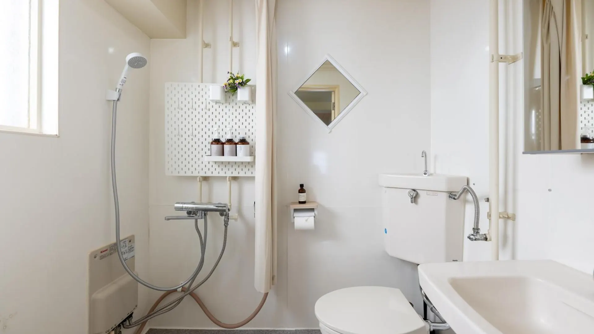 Beige2Nd Apartment Tokyo