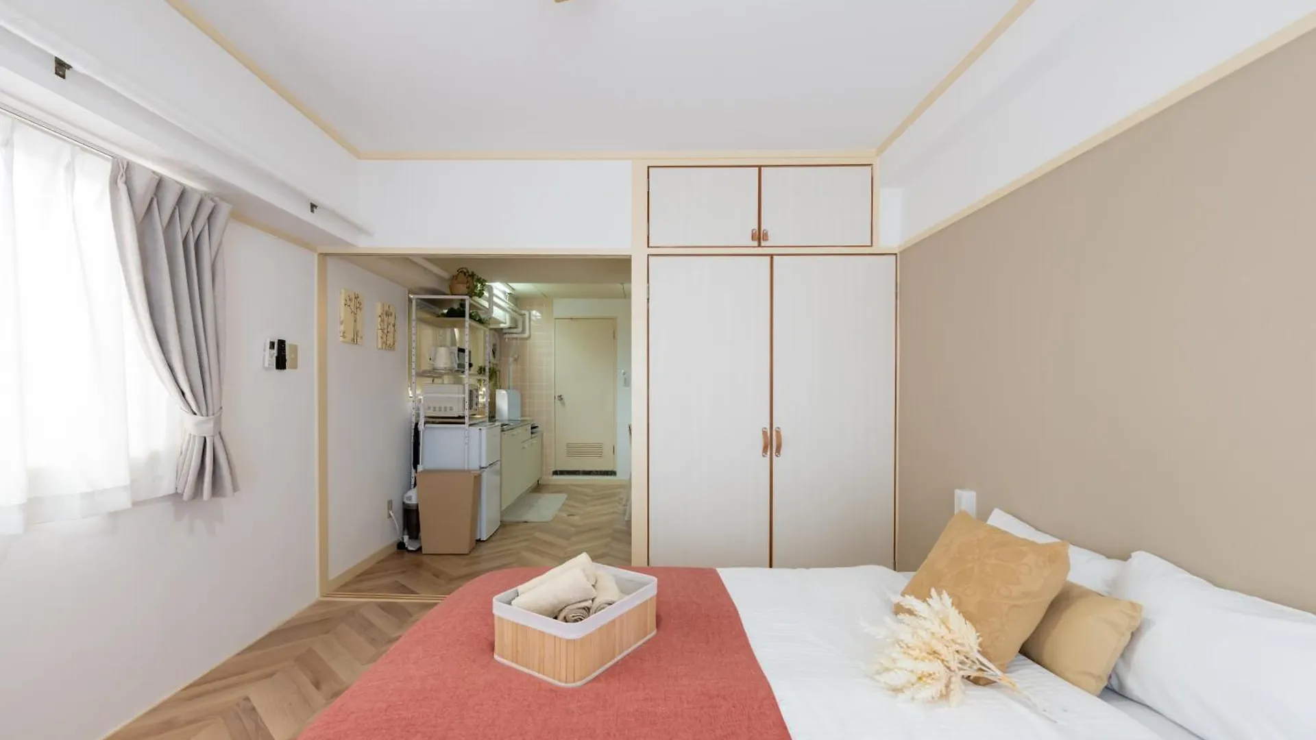 Beige2Nd Apartment Tokyo