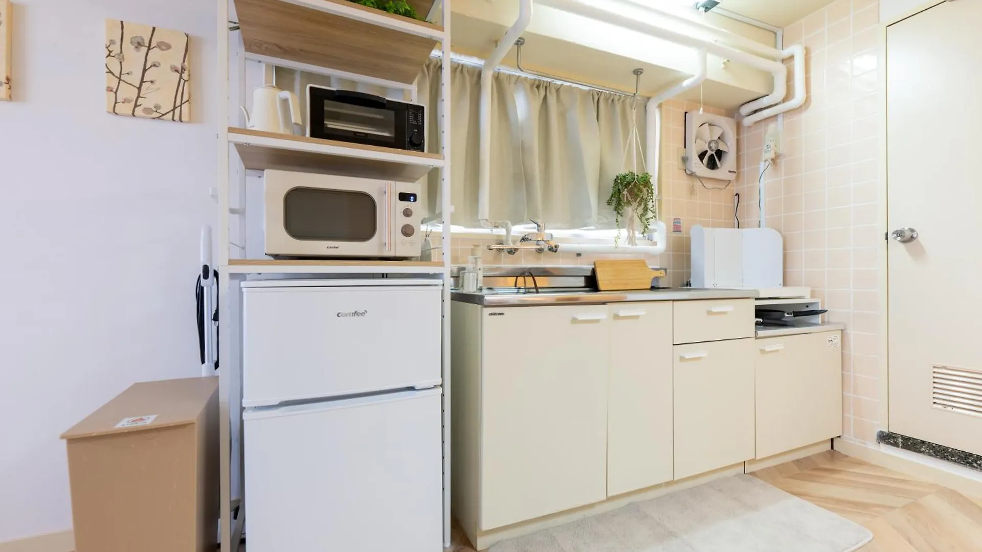 Beige2Nd Apartment Tokyo Japan